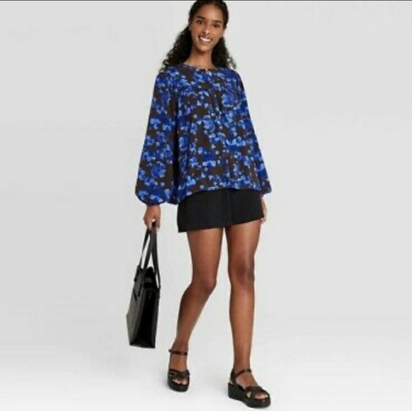 *NEW! Women’s Blue Brown Floral Long Sleeve Button Front Top Sz Small - Picture 1 of 6